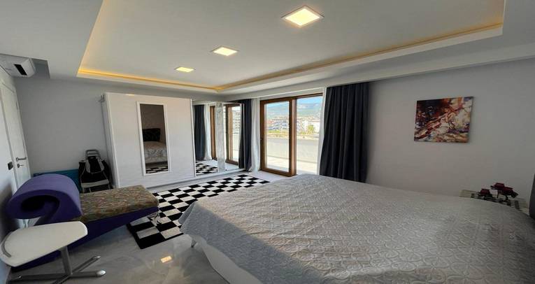 Luxury 3+1 and studio apartment in Oba